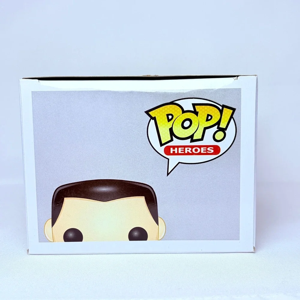 Funko Pop Heroes Superman 29 Man of Steel Vinyl Figure DC Universe Blue Red Suit